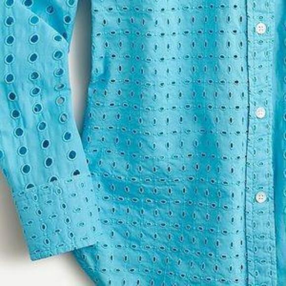 NWT Island Blue Classic J. Crew Eyelet Button Up, Size 4 - Picture 3 of 6